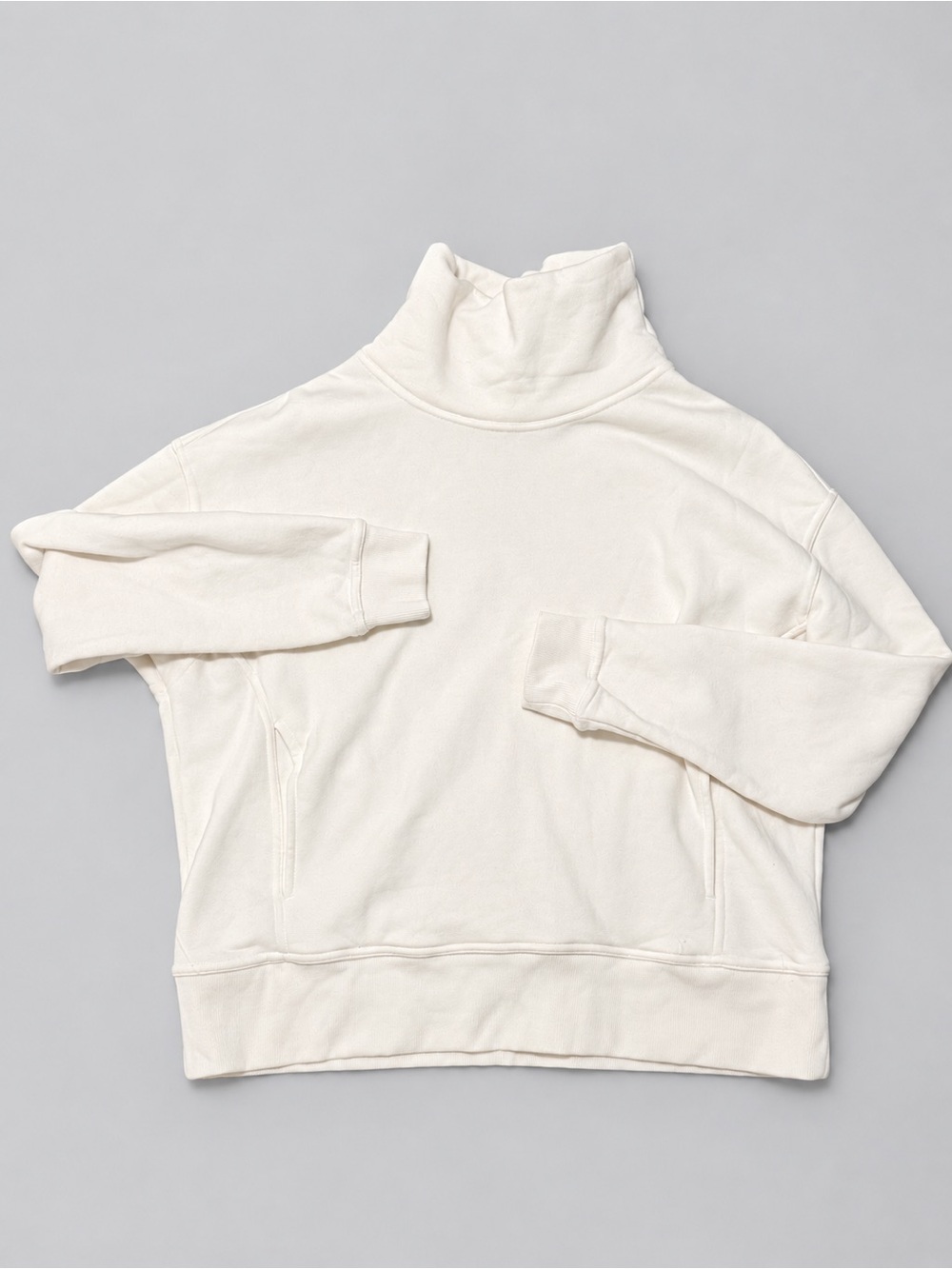 Yogalicious Silicon Fleece London Edge Long Sleeve Top size Medium